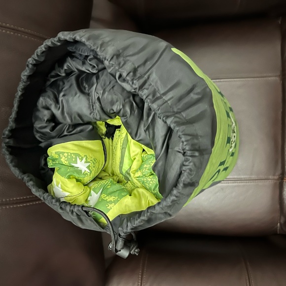 Very unique Magic Hat Brewing Company sleeping bag - Picture 3 of 11